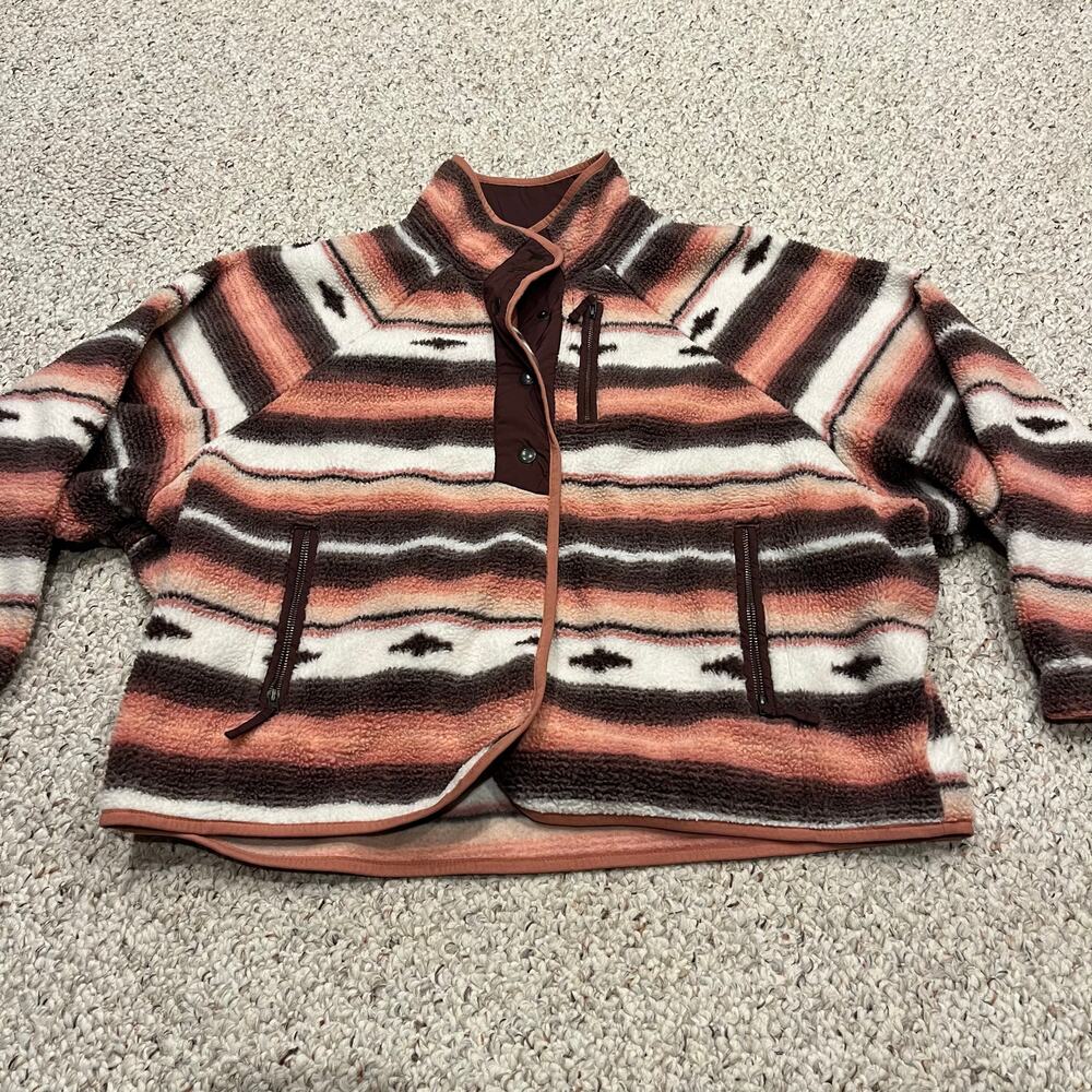 American Eagle Snap Front Fleece Jacket Sz M Aztec Pattern Pink Casual